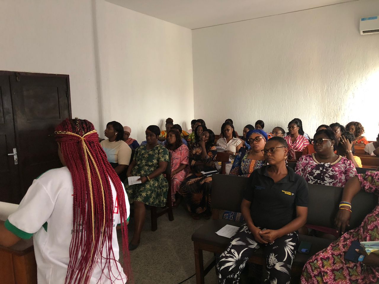 sensibilisation sur le cancer du sein et du col de l’utérus 